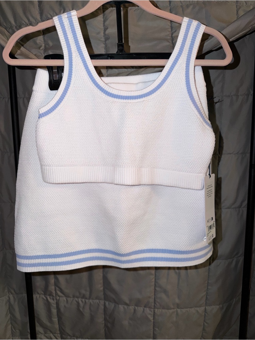 ALO Yoga White Sweater Knit Bra with Seashell Blue Trim